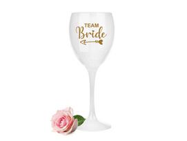 Stiklinė taurė „Team bride“ (300ml)