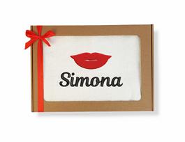 Siuvinėtas rankšluostis „Simona“ (Su jūsų norimu vardu)