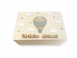 Medinė krikštadėžė su oro balionu „Krikšto dėžutė“