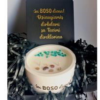 Prabangi dovana Su boso diena