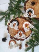 Mini macrame vaivorykštės. Kalėdinės eglutės dekoracijos.