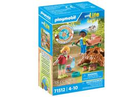 71512 PLAYMOBIL® myLife, ežiukų prižiūrėtojai