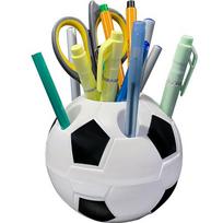 Organizatorius ant stalo - futbolo kamuolys