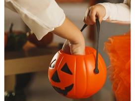 Moliūgų formos saldainių kubilas Halloween