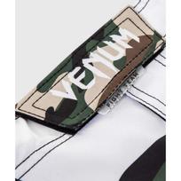 Kovos šortai Venum Camo Hero - Green/Brown