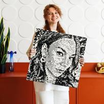 „MixBricks“ nuotraukų konstruktorius – personalizuota pikselių mozaika (51x51 cm, 5800 detalių)