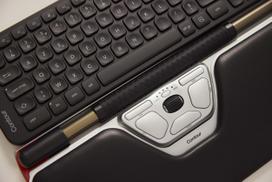 Klawiatura + mysz Contour Contour Design Contour RollerMouse Red Plus & Balance Mid-Size Keyboard Combo, Wireless, PN Layout, Wireless, RF Wireless + Bluetooth, Scissor key switch, QWERTY, Black, Mouse included | CDRED1021BALPN1160 | 743870052549