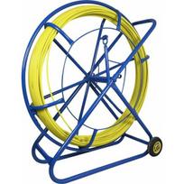 Q-Lantec Pilot z włókna szklanego FRP do przeciągania kabli Ø8mm, 200m z kółkami (NPK-80-200-SK) | NPK-80-200-SK | 5904204404501
