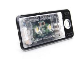 LED valstybinio numerio ženklo žibintas VAG 4H0943022, 1 vnt.