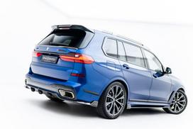 Maxton Design Prepreg Carbon Fiber Side Skirts BMW X7 M-Pack G07 CF-BM-X7-07F-MPACK-SD1-245-P