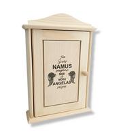 Raktinė su spauda Šiuos namus saugome mes ir mūsų angelas sargas, 29x20x6 cm