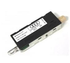 VAG Galinio Kairio Antenos Stiprintuvas Audi A4 Avant 2008 2015 Originalus 8K9035225A