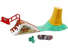 Hot Wheels Skate Dessert Skatepark rinkinys su riedlente ir batais
