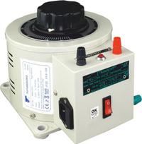 BREVE Autotransformator 1-fazowy AUTO KIEA 4 230V/0-260V 3,8A 19854-0032 | 19854-0032 | 5907812731144