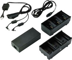 Zebra 3-Slot Battery Charger Connected via Y Cable - Batterieladegerät - Ausgangsanschlüsse: 3 - Vereinigte Staaten (Packung mit 2) - für QLn 220, 220 Healthcare, 320, 420, ZQ500 Series ZQ510, ZQ520, ZQ600 Series ZQ610, ZQ620
