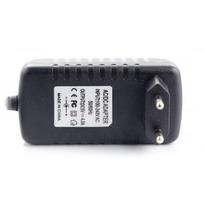 Yamaha 5V/4A/DC 5.5/2.5mm, 1.2 m