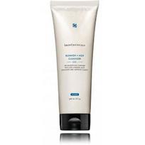 SkinCeuticals Blemish + Age Cleanser odą tobulinantis prausiklis veidui - 240 ml.