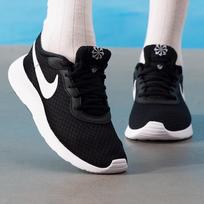 Nike Tanjun FlyEase Moteriški laisvalaikio batai DV7786-001 US 6