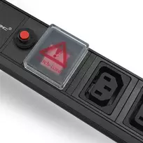Qoltec 19" rack power strip | 1U | 10A | PDU | circuit breaker | 8xIEC C13 | 2m