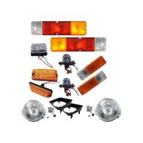 Suzuki Samurai galinis žibintas 1986-1995 Pilnas komplektas Priekinis žibintas Tikras žibintas/Posūkio žibintas/Skaidrus žibintas/Šoninis žymėjimo žibintas/Numerio plokštelės žibintas