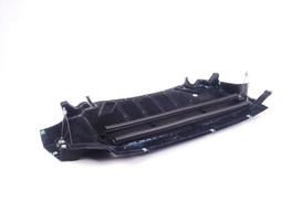 Bmw E90 E92 E93 Variklio Dangčio Ekranas Originalus 51757899820