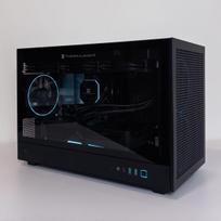 (P951) Stacionarus žaidimų-darbo kompiuteris Ryzen 5 9600X B850M WIFI 32GB DDR5 1TB NVMe SSD RTX 5070 12GB