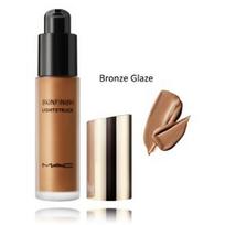 MAC Skinfinish Lightstruck Liquid Highlighter skysta švytėjimo suteikianti priemonė veidui - Bronze Glaze