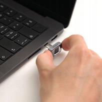 Pendrive Adam Elements iKlips S Nano Touch - USB-C atminties įrenginys su pirštų atspaudų skaitytuvu 256GB SSD Grey | ADRAD256KLSGY | 4710343477822