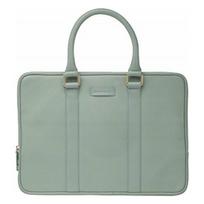 Krepšys dbramante Rome – plonas krepšys iš pilnaverčio grūdo odos MacBook Pro/Air 13" – Greenbay | RO13PBGR5494 | 5711428054944