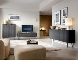 Gyvenamasis kambario komplektas Juodas grioveliais su grioveliais Konsolinis stalas Sideboard Highboard Lowboard Kojos Metalinės juodos spalvos