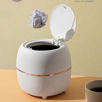Mini šiukšliadėžė Biuras Kūrybinis plastikinis stalviršio šiukšliadėžė su mygtuko dangčiu Maža šiukšliadėžė biurui Namų miegamasis Virtuvės stalas (balta)