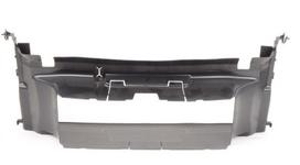 BMW F30 apatinis radiatoriaus ortakis Originalus 51748054228