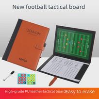 Taktinė futbolo treniruočių lenta su rašikliu - Puikiai tinka teisėjams ir treneriams