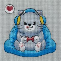 Siuvinėjimo komplektas „Fluffy Gamer“, 15×15 cm — miela dovana