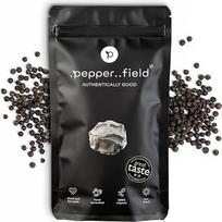 "Pepper Field Kampot Pepper Black" - aukščiausios kokybės juodieji pipirai, pagaminti tik iš Kambodžos, gaivūs ir aromatingi, sveiki pipirai malūnui ir virtuvei, puikaus skonio, idealiai tinka kepimui ir kepimui ant grotelių, 100 g