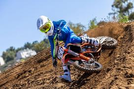 BOOT YTH BLITZ XR WH/BK 2