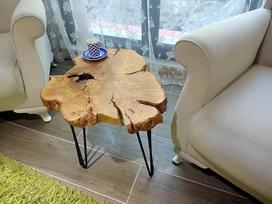 Alyvuogių šoninis staliukas, natūralus šoninis staliukas, 60 cm ilgio su juodomis kojomis, kaimiškas kavos staliukas, lizdinis staliukas