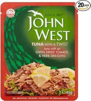 "John West" tuno pomidorų ir prieskoninių žolelių švarkelių užtepėlės 85g, 20 vnt.