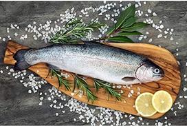 "Klaassen" lašišinis upėtakis, lašišinis upėtakis (su galva), be galvos, paruoštas virti, 1000 g