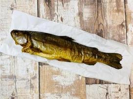 Rūkytas upėtakis, rūkytas ant geriausių buko malkų, kasdien šviežias iš dūmų (1 x 200 g), vakuumuotas