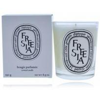 Diptyque Freesia Scented Candle aromatinė žvakė - 190 g.