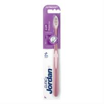 CLINIC GUM PROTECTOR SUPER SOFT, dantų šepetėlis, ypač minkštas, su dėklu – Jordan, 1 vnt