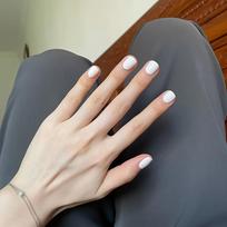 24pcs Short Square Shape Press On Nails, Solid Color White Fake Nail, Full Cover Nails For Women balta