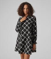 Vero Moda moteriška suknelė 10300439*01, juodas/baltas, S