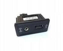 VAG VOLKSWAGEN GOLF MK7 USB ir AUX-IN jungtis Originali 5G0035222C