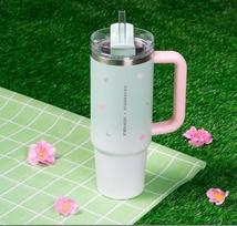 Starbucks Stanley Azija Gegužės žiedų 2026 Quencher flowstate Termosas 30 oz