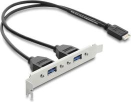Delock USB TYP-E KEY B ST < 2X USB-A 5GBPS BU MIT SLOTBLECH (67346)