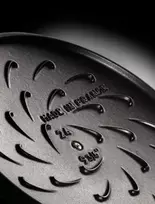 STAUB gili keptuvė su dangčiu 40511-472-0 - juoda 28 cm