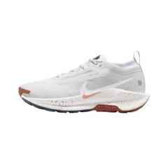 Nike Pegasus Trail 5 GORE-TEX Moteriški bėgimo bateliai FQ0912-007 Balti Dydis 36.5 balta