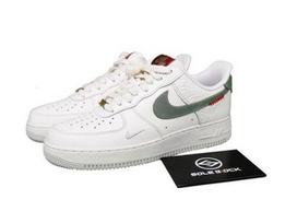 Nike Air Force 1 Low 'Gyvatės metai' Vyriški HV5979-130 Vyriškas dydis 41 balta